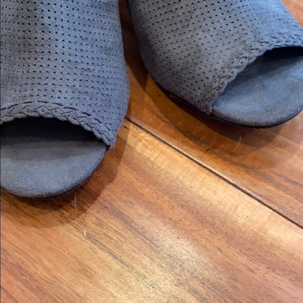 MIA booties - Picture 6 of 10